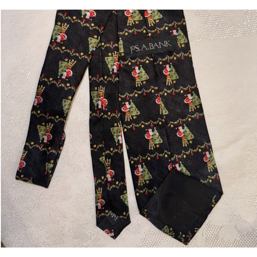 Jos. A. Bank Christmas Necktie Santa Decorating Tree Black 100% Silk Made in USA